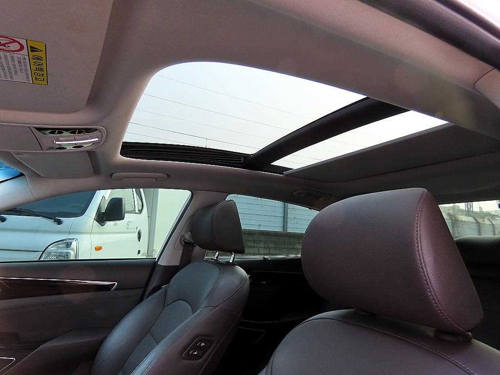 KIA K7 2019 Blanco - Importación desde Corea - HF Imports Iquique - Foto 17