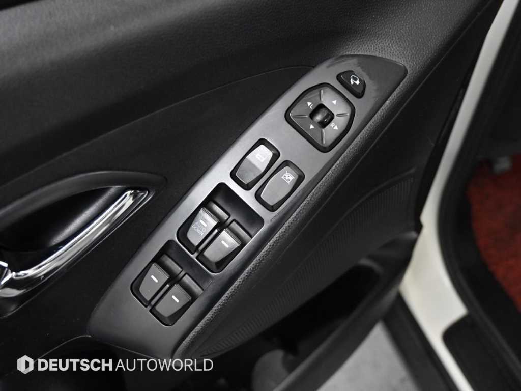 HYUNDAI Tucson 2012 Blanco - Importación desde Corea - HF Imports Iquique - Foto 15