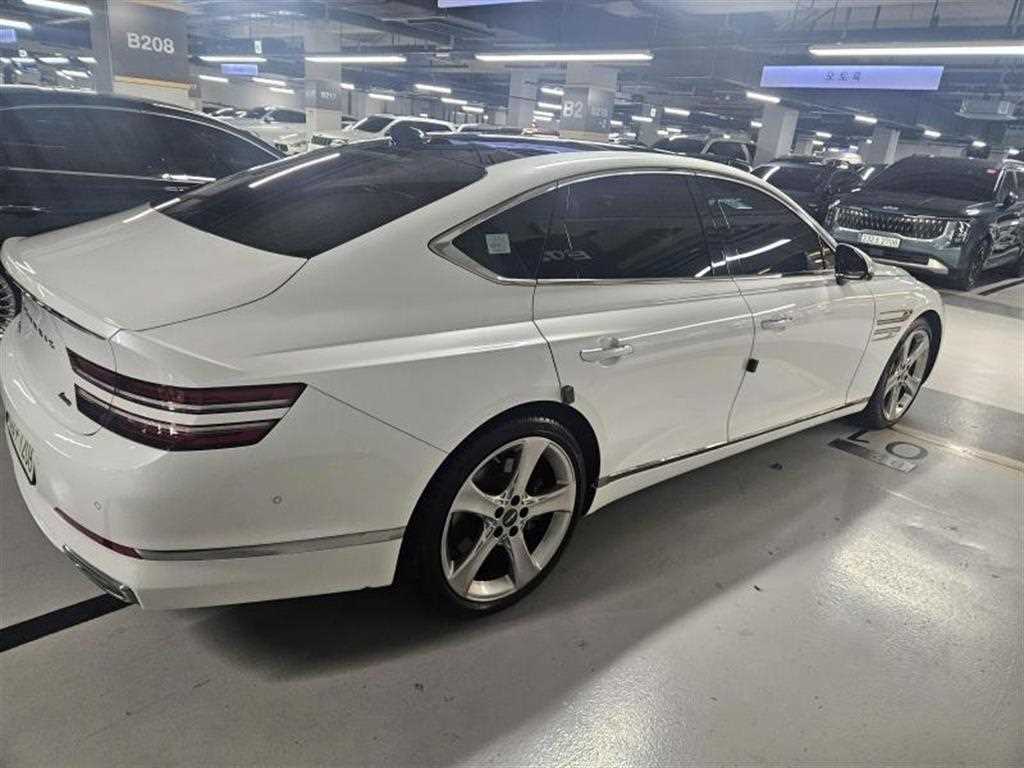 Genesis G80 - Vista 4