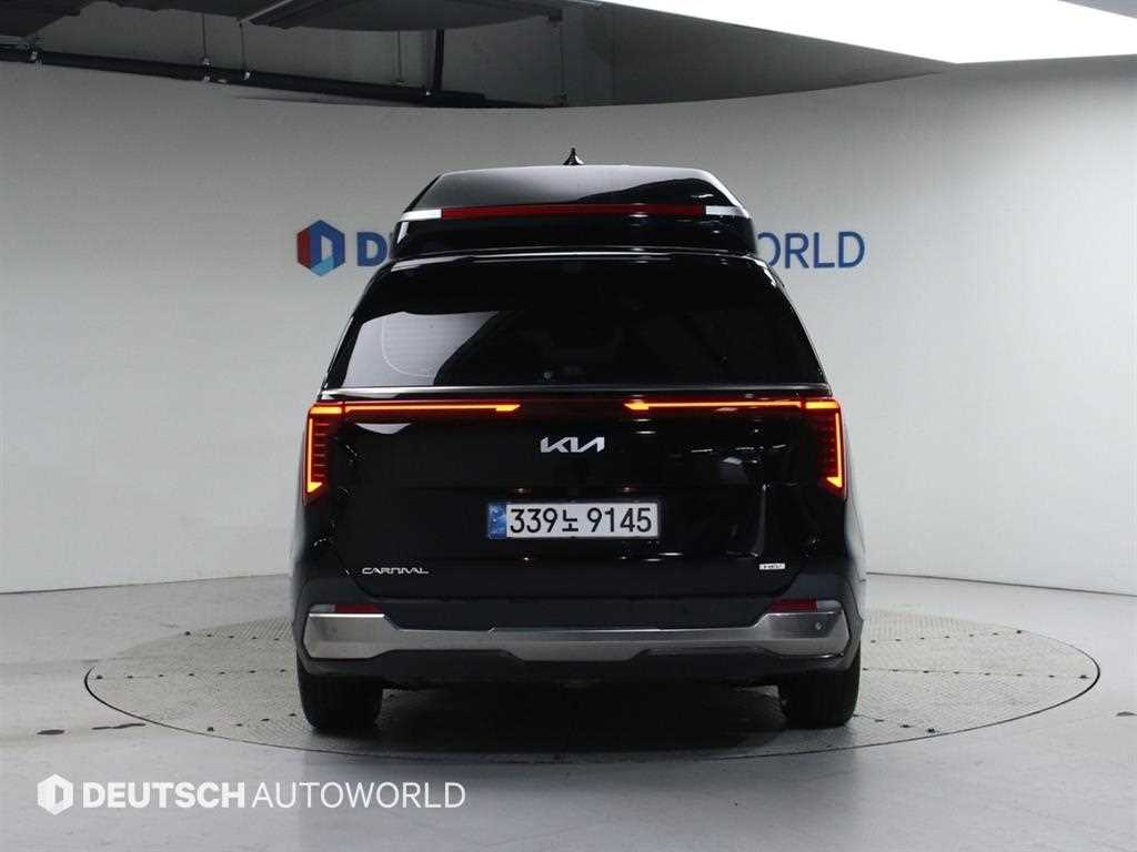 KIA Carnival - Vista 4