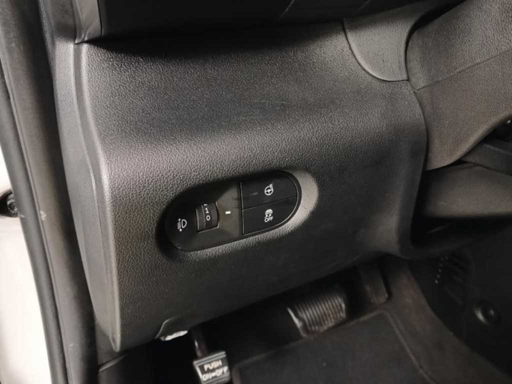 HYUNDAI Casper - Vista 12