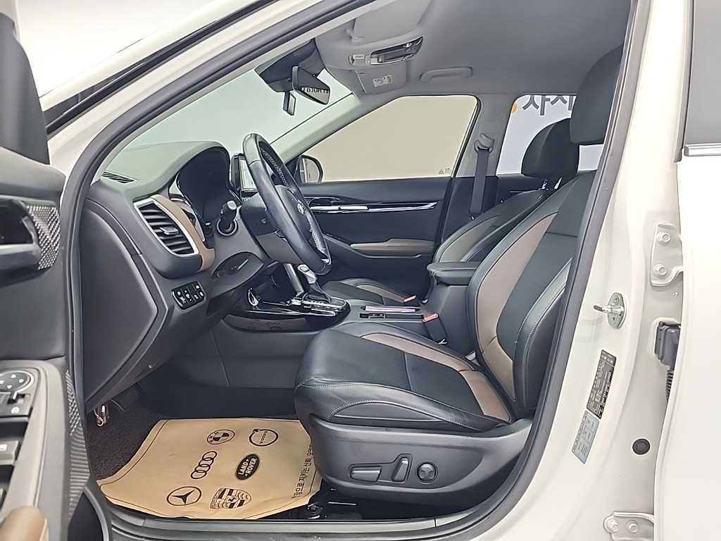 KIA Seltos - Vista 11