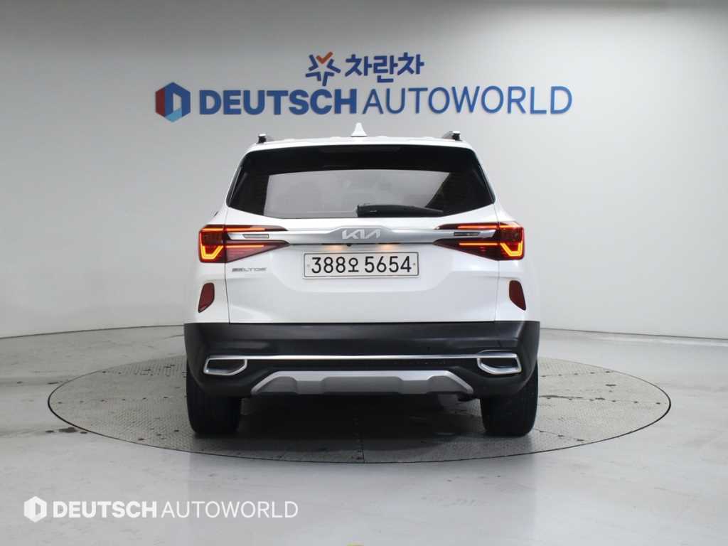 KIA Seltos - Vista 4