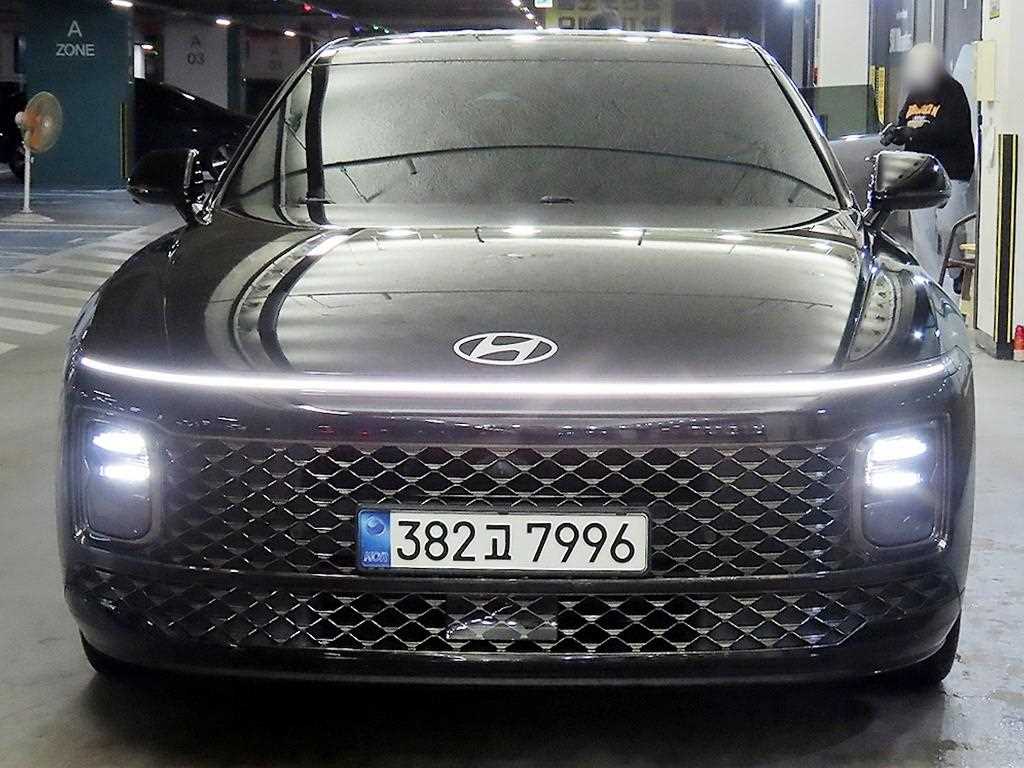 HYUNDAI Grandeur - Vista 2