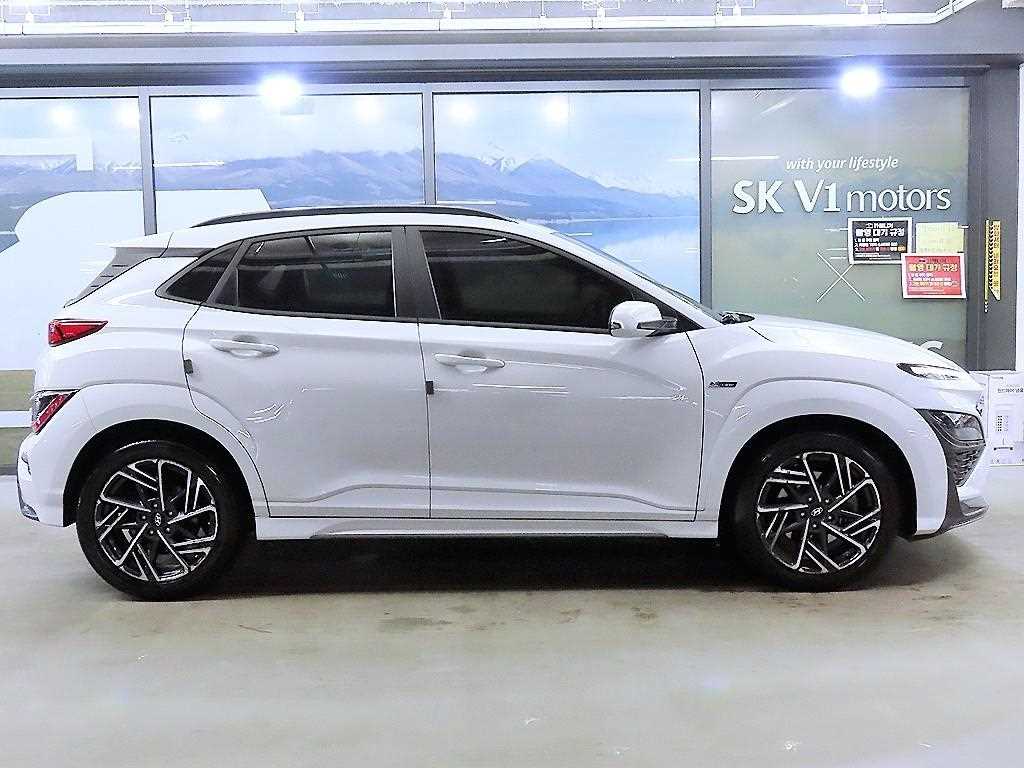 HYUNDAI Kona - Vista 3