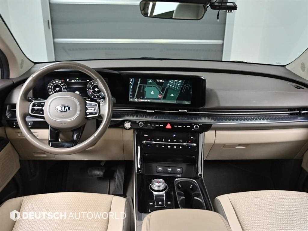 KIA Carnival - Vista 7