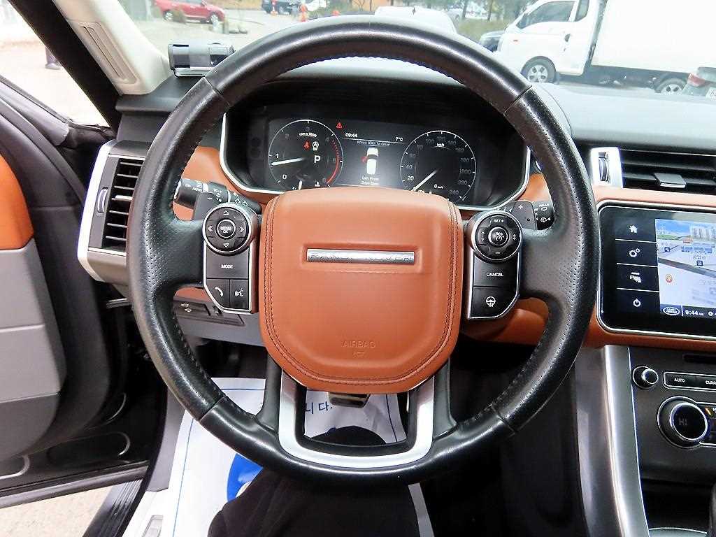 Land Rover Range Rover Sports - Vista 8