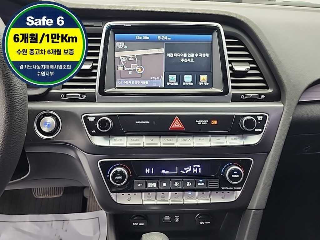 HYUNDAI Sonata - Vista 10