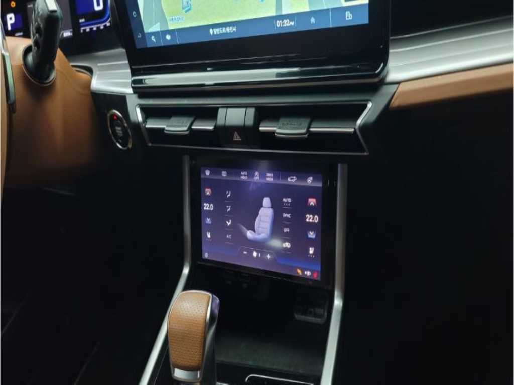 Ssangyong Torres - Vista 11