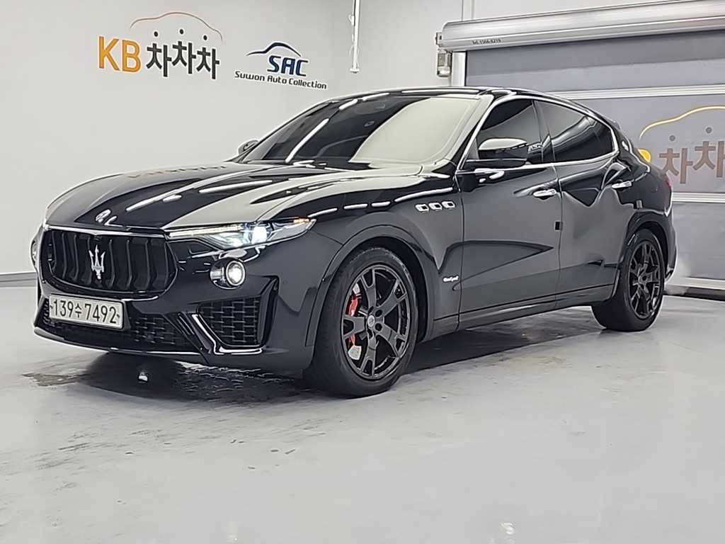 Maserati Levante 2019 Negro - Importación desde Corea - HF Imports Iquique - Foto 1