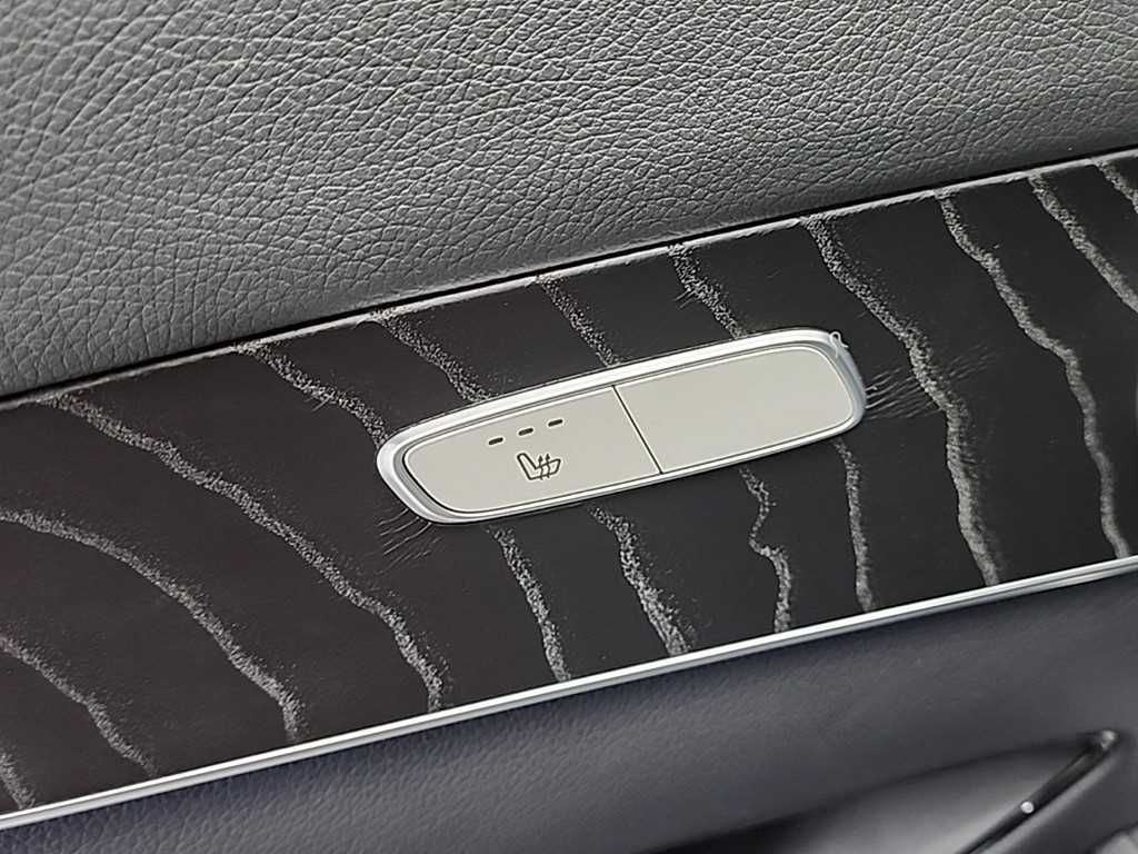 Mercedes Benz GLC Class 2019 Gris - Importación desde Corea - HF Imports Iquique - Foto 13