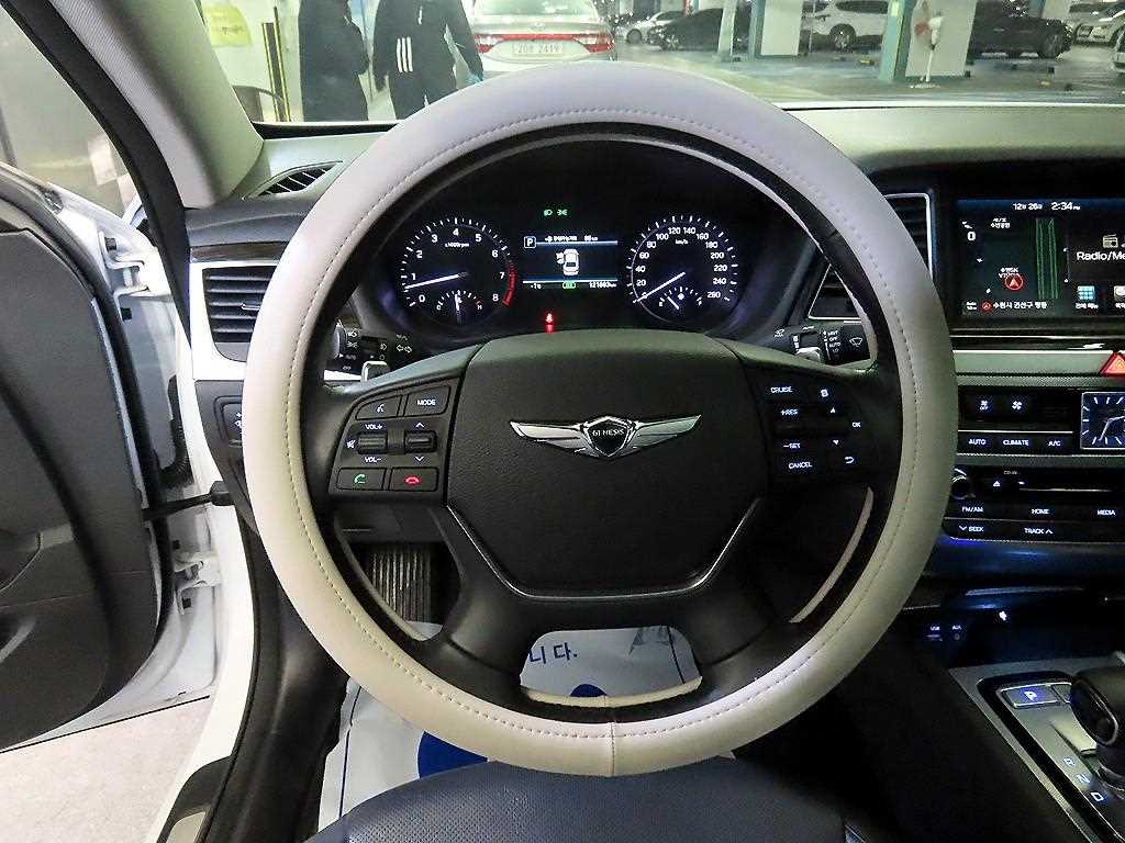 Genesis G80 - Vista 8