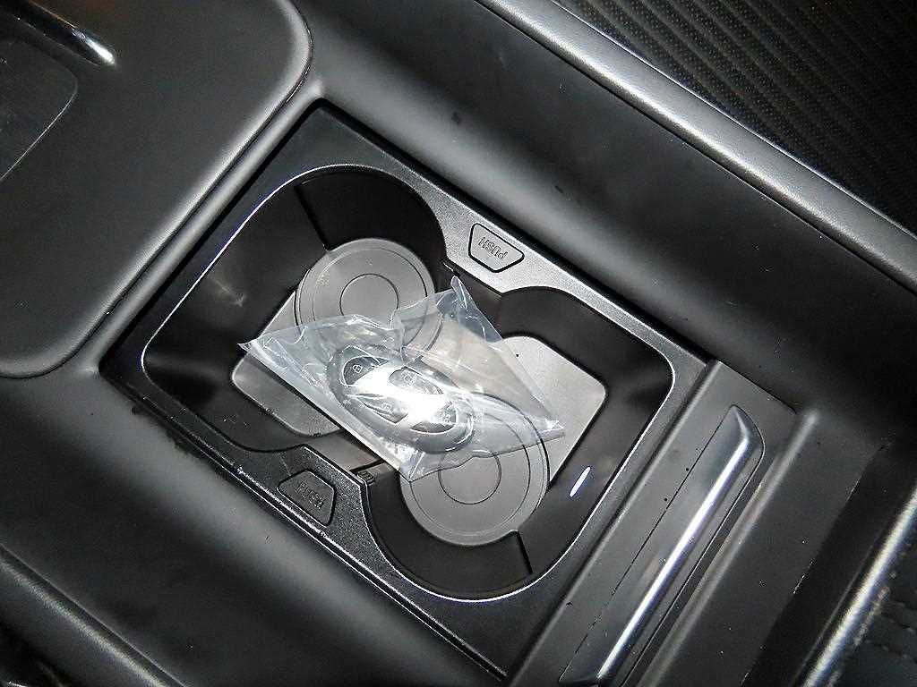 HYUNDAI Grandeur 2023 Negro - Importación desde Corea - HF Imports Iquique - Foto 13