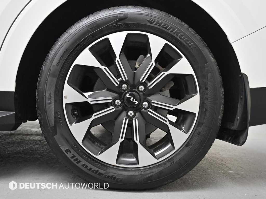 KIA Carnival - Vista 5