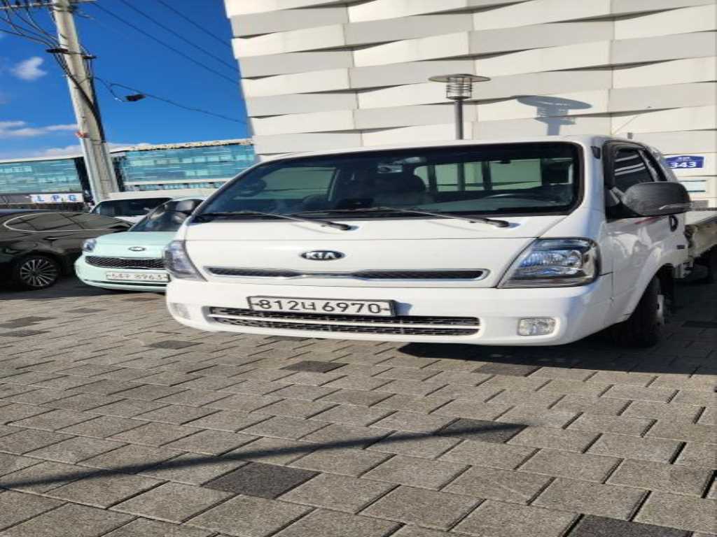 Small Truck Cargo (small) 2022