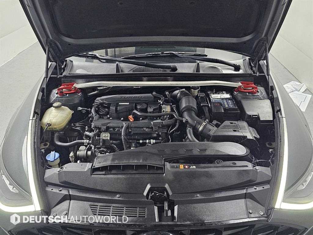 HYUNDAI Sonata - Vista 6