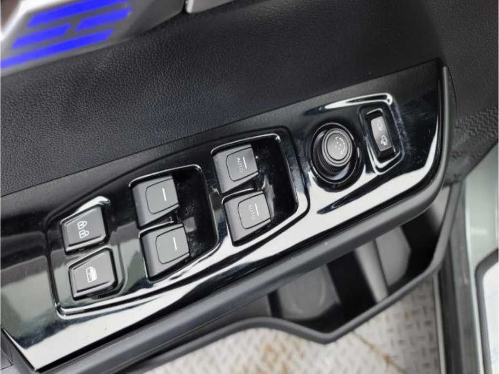 Ssangyong Torres - Vista 7