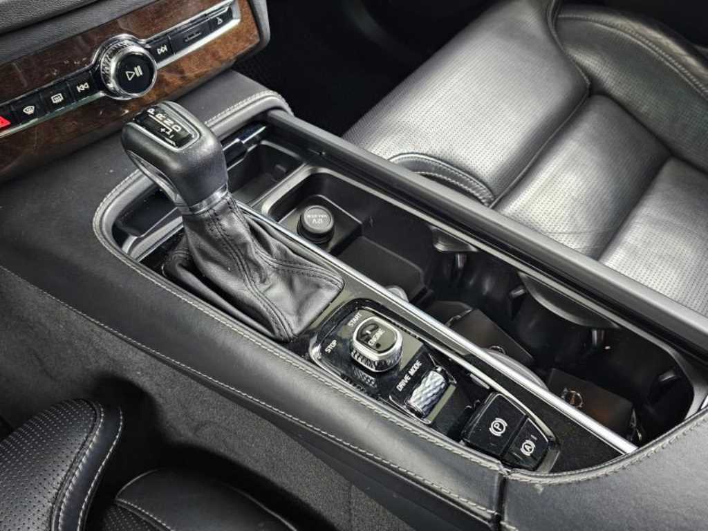 Volvo XC90 - Vista 9