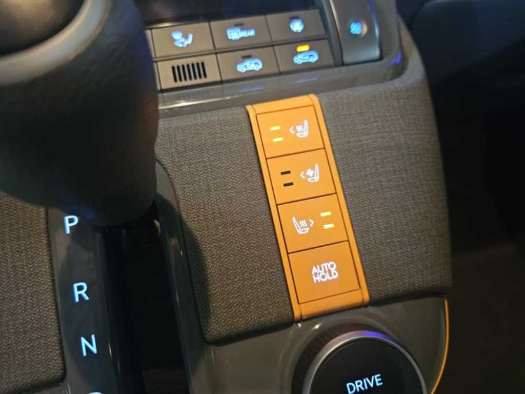 HYUNDAI Casper - Vista 10