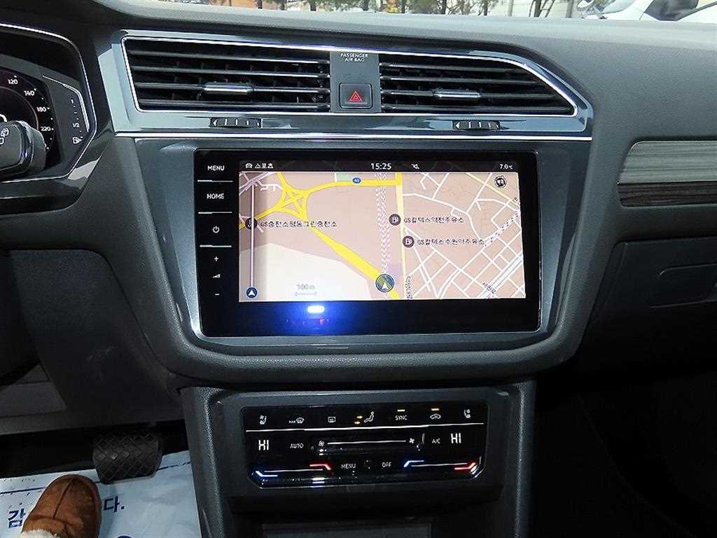 Volkswagen Tiguan - Vista 12