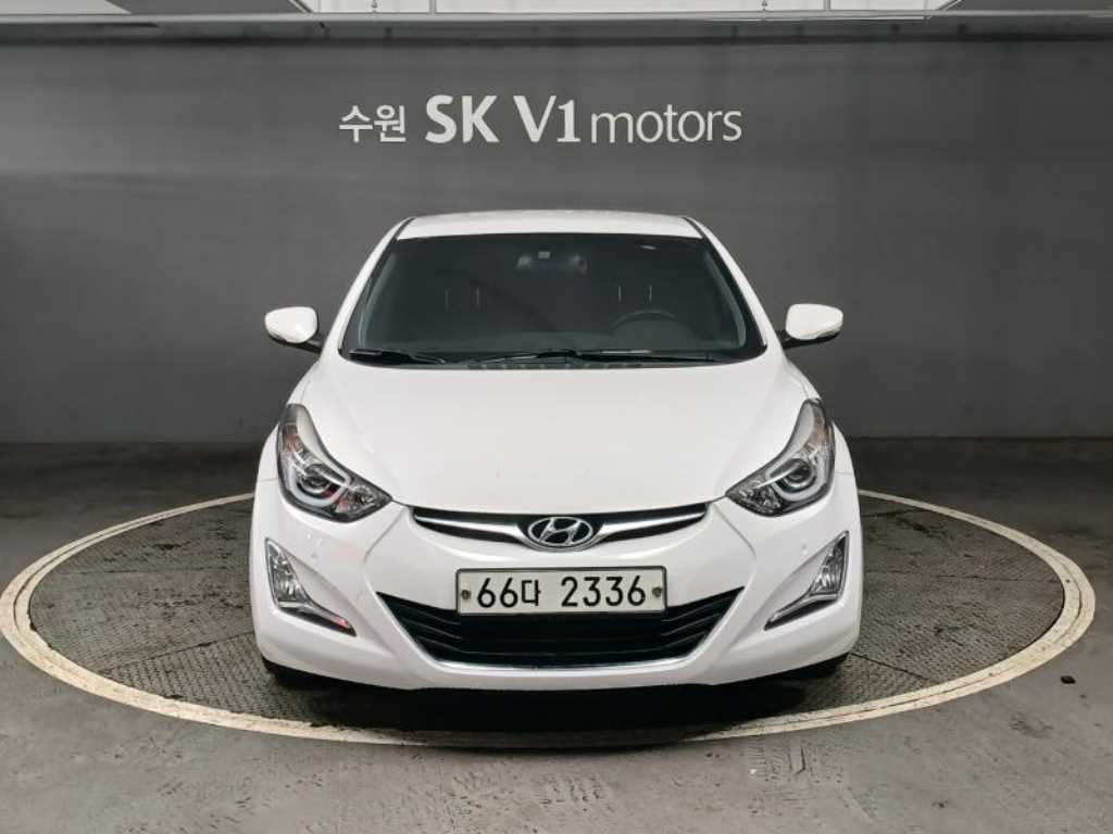 HYUNDAI Avante 2015 Blanco - Importación desde Corea - HF Imports Iquique - Foto 1