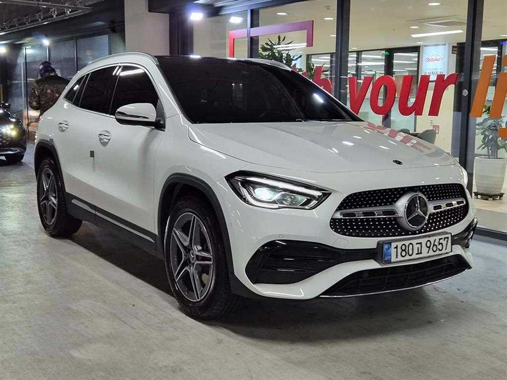 Mercedes Benz GLA Class 2020 Blanco - Importación desde Corea - HF Imports Iquique - Foto 1