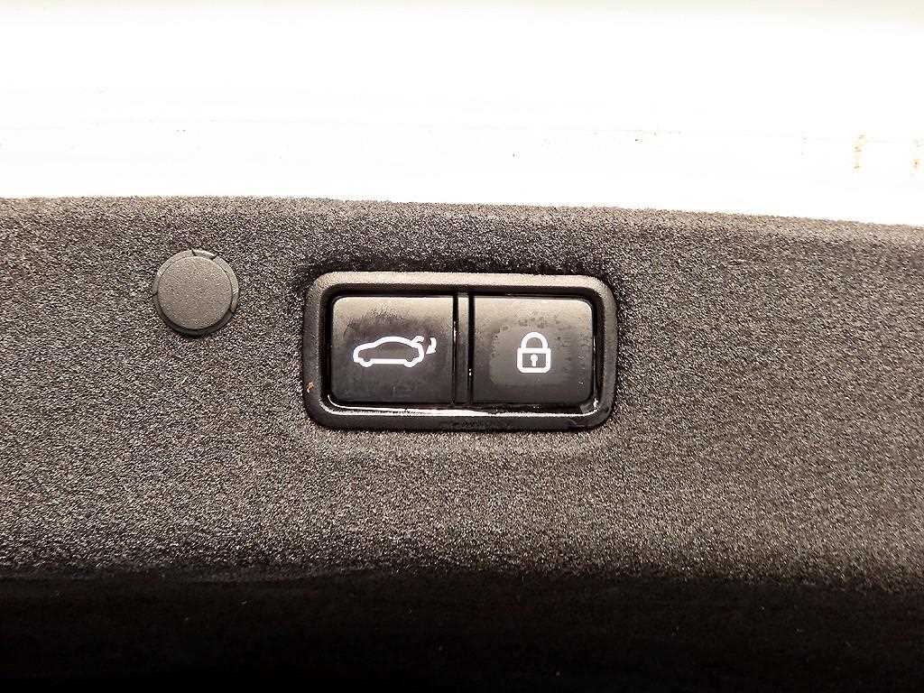 HYUNDAI Grandeur 2018 Blanco - Importación desde Corea - HF Imports Iquique - Foto 16