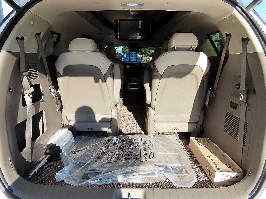 KIA Carnival 2023 Blanco - Importación desde Corea - HF Imports Iquique - Foto 16