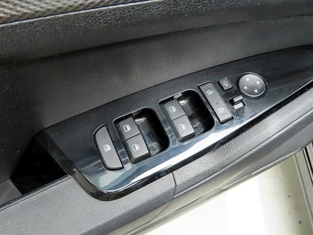 KIA Sportage - Vista 12