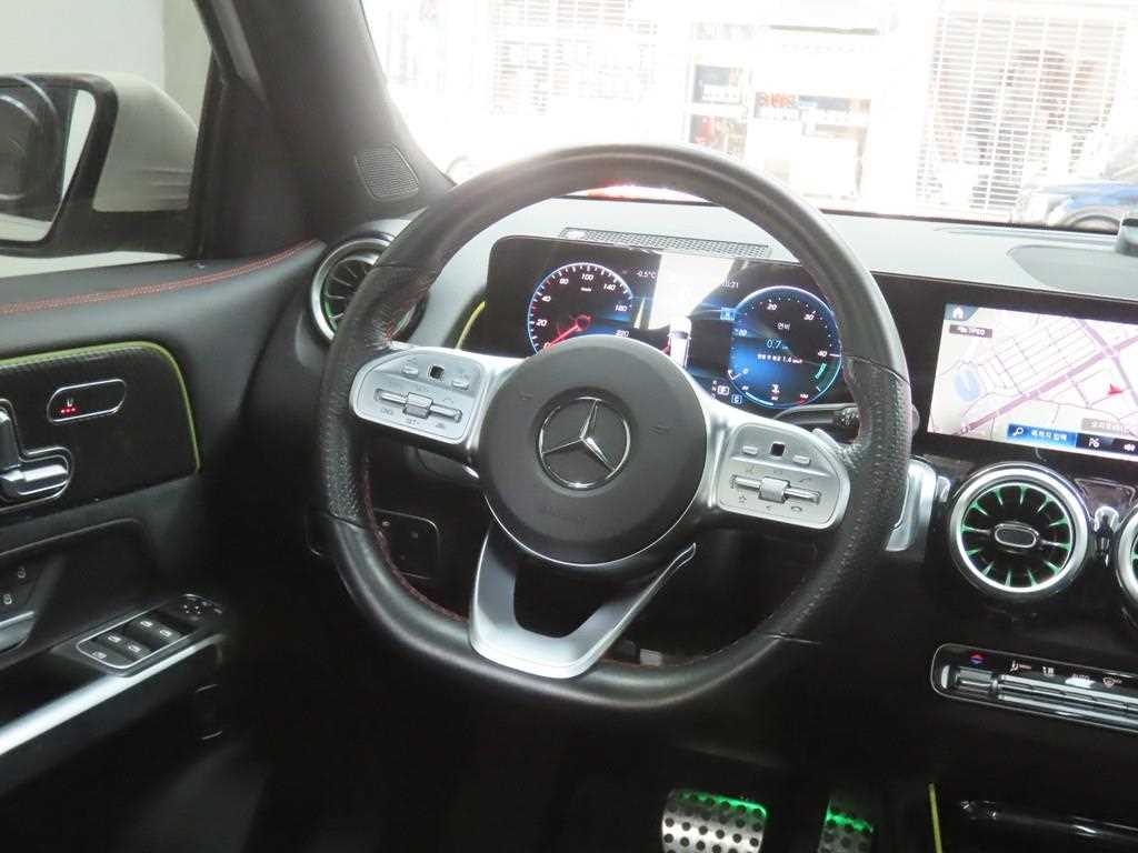 Mercedes Benz GLB Class 2021 Blanco - Importación desde Corea - HF Imports Iquique - Foto 17