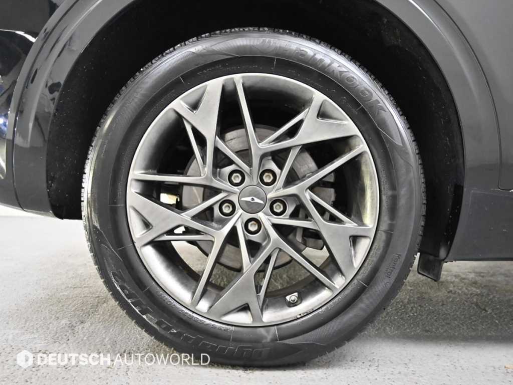 Genesis GV70 - Vista 5