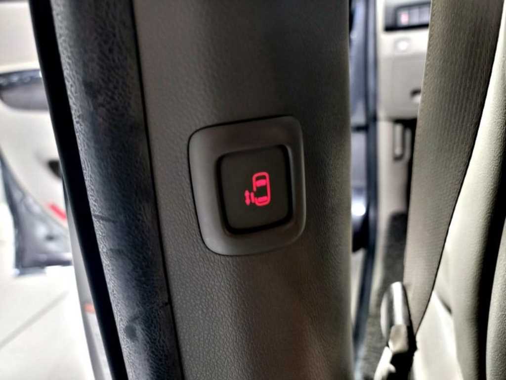 KIA Carnival 2016 Gris - Importación desde Corea - HF Imports Iquique - Foto 16