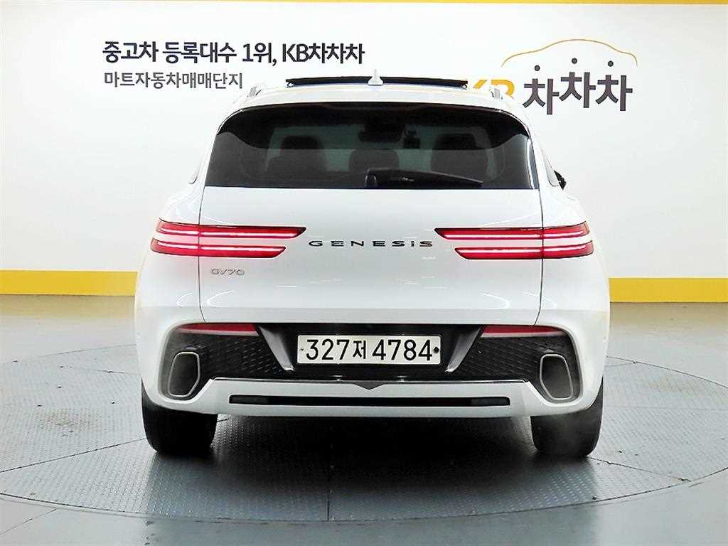 Genesis GV70 - Vista 3