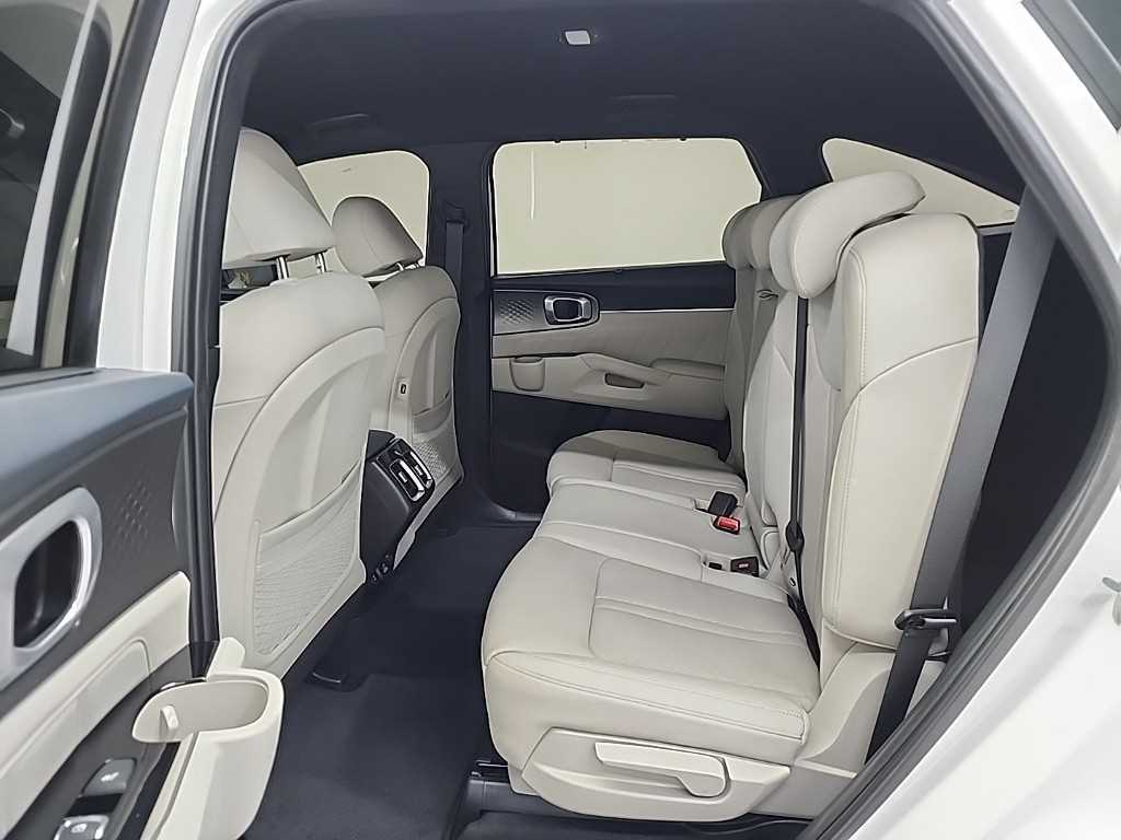 KIA Sorento - Vista 12