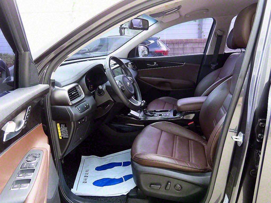 KIA Sorento - Vista 5