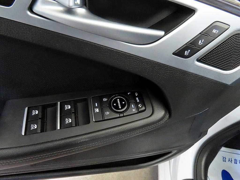 Genesis G80 2018 Blanco - Importación desde Corea - HF Imports Iquique - Foto 13