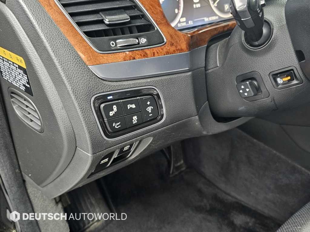 HYUNDAI Equus 2014 Negro - Importación desde Corea - HF Imports Iquique - Foto 17