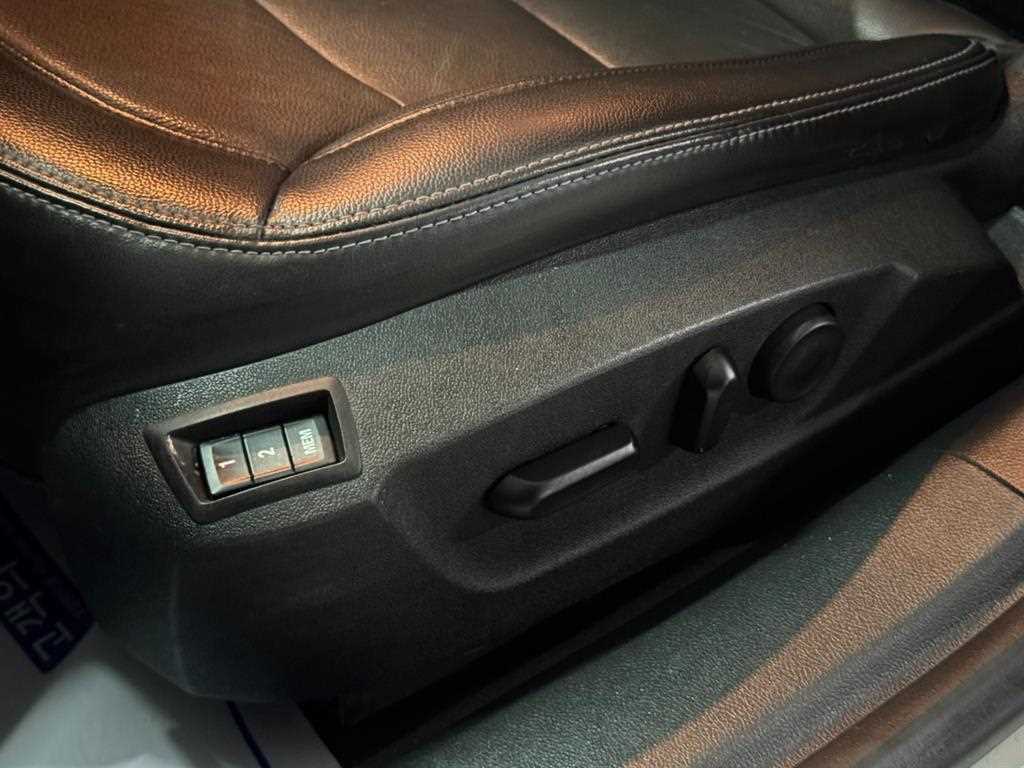 Chevrolet Malibu - Vista 11