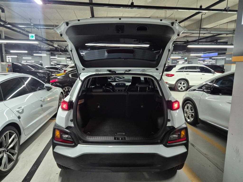 HYUNDAI Kona 2018 Blanco - Importación desde Corea - HF Imports Iquique - Foto 18