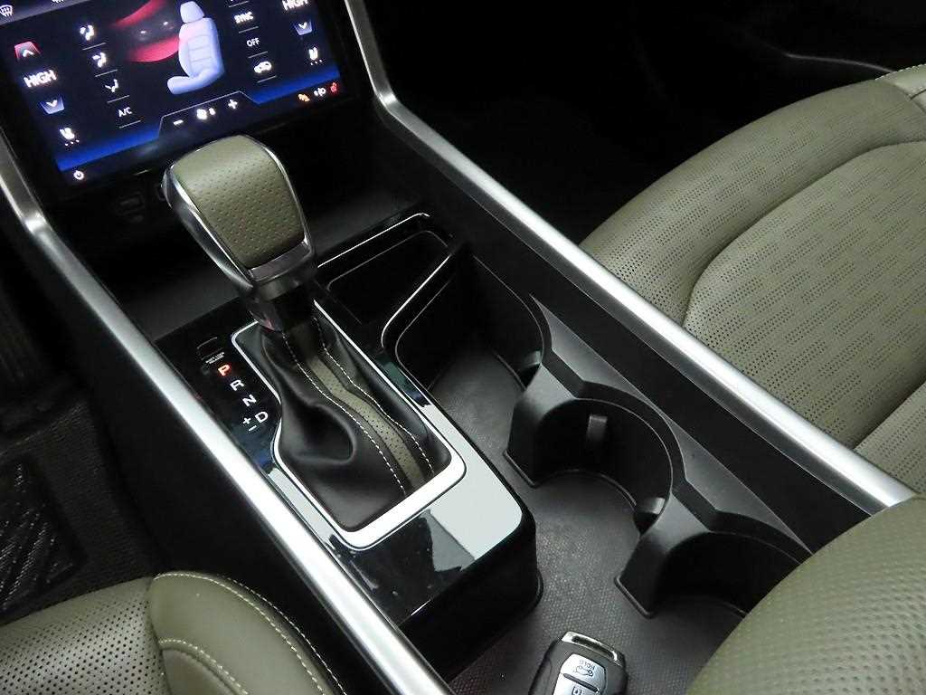 Ssangyong Torres - Vista 11