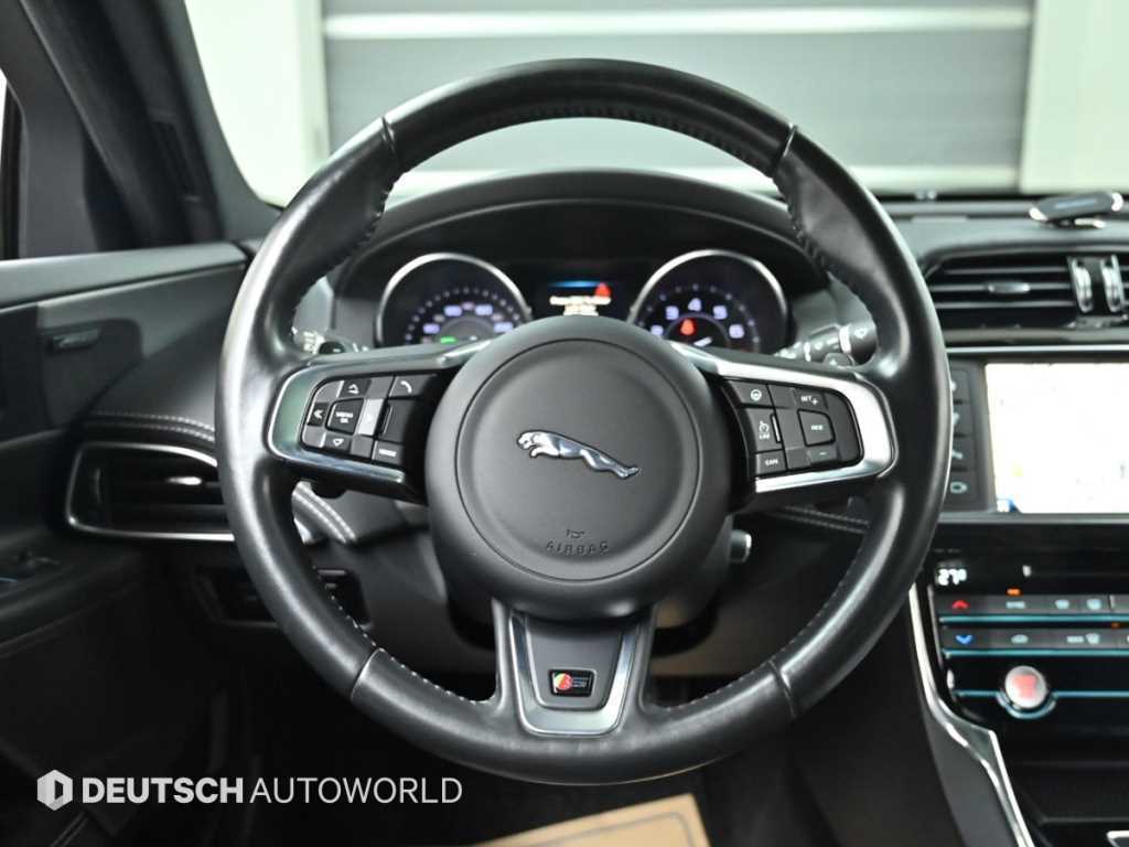 Jaguar XE 2016 Blanco - Importación desde Corea - HF Imports Iquique - Foto 13