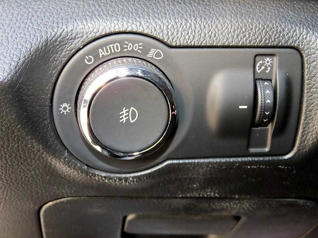 Chevrolet Cruise - Vista 12