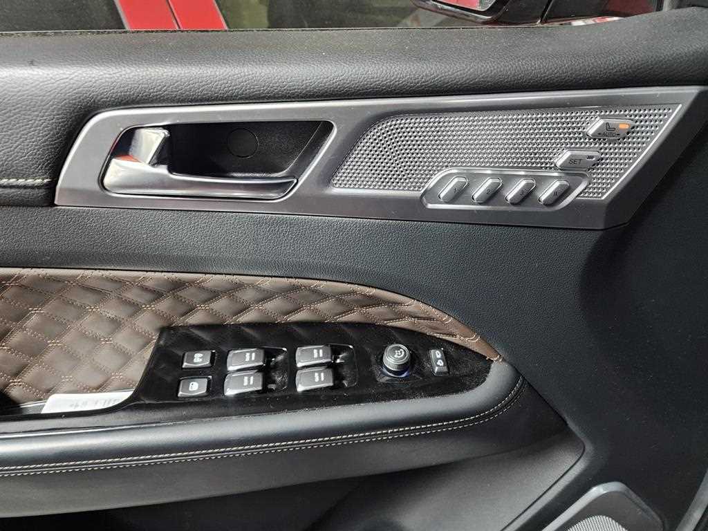 Ssangyong Rexton - Vista 12