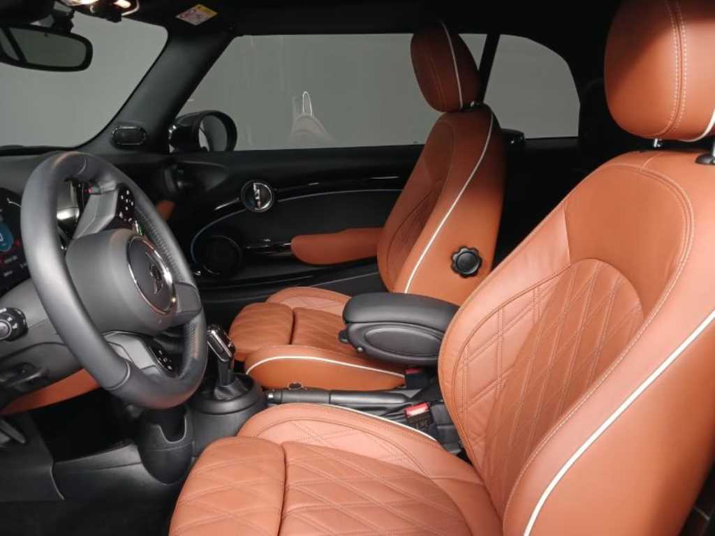 Mini Cooper Convertible - Vista 7