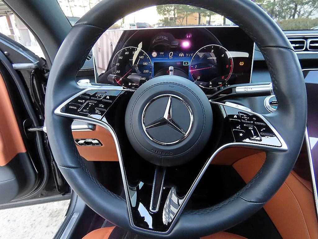 Mercedes Benz S Class - Vista 8