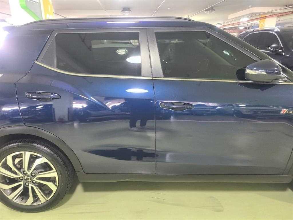 Ssangyong Tivoli - Vista 3