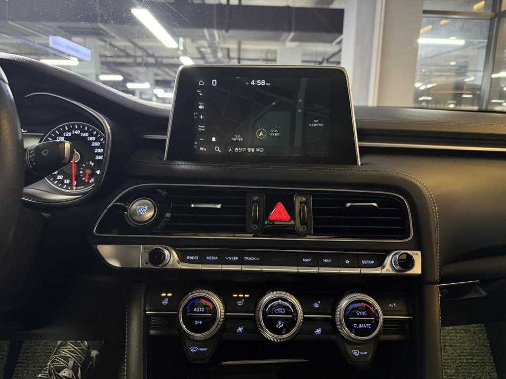 Genesis G70 2018 Blanco - Importación desde Corea - HF Imports Iquique - Foto 17