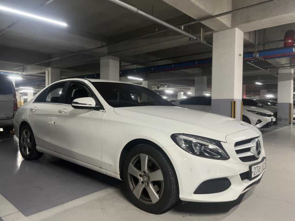 Mercedes Benz C Class - Vista 2