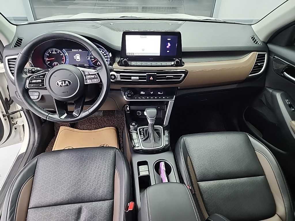 KIA Seltos - Vista 7