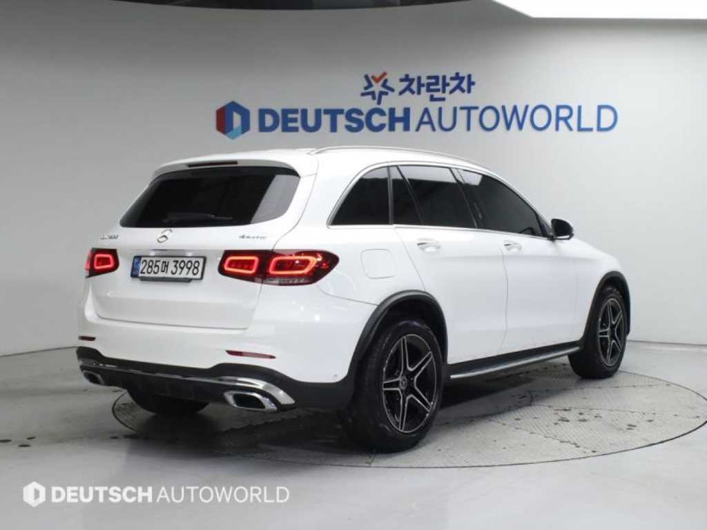 Mercedes Benz GLC Class - Vista 2